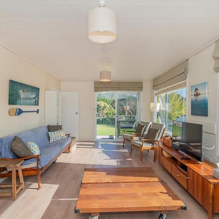 Hahei Kiwi Bach - Hahei Holiday Home Экстерьер фото